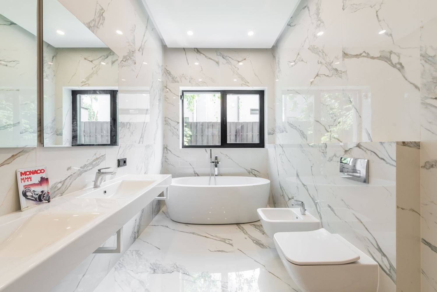 Elegant bathroom featuring marble-effect porcelain tile inspiration